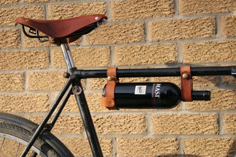 gallery Porte-bouteille en cuir pour vélo