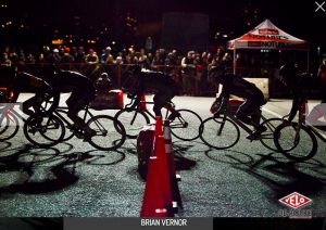 gallery Red Hood Crit: critos et fixies, de nuit dans les rues de Brooklyn