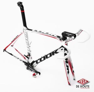 gallery Action Look sur le kit-cadre Alchemy 695