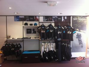 gallery Une boutique Rapha à L&#39;Alpe d&#39;Huez pour l&#39;été