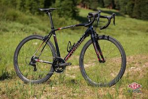 gallery Specialized 2014 : freins à disques, alu, &quot;tri&quot; et nouvelles roues