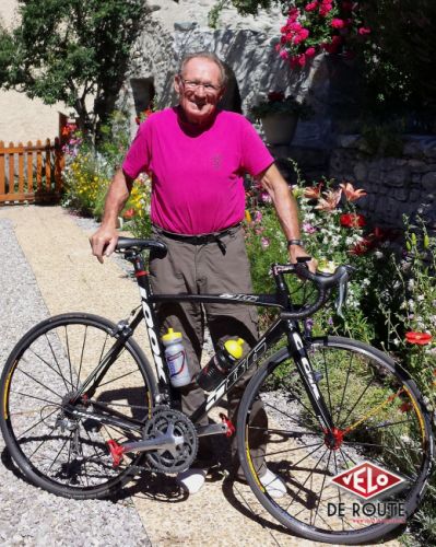 gallery Le vélo c’est excellent pour la santé / Jean Huerta nous donne l’exemple !