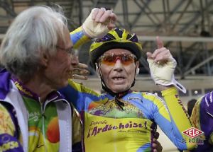gallery Robert Marchand explose son record !