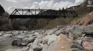 gallery Vidéo : Brumotti - Road Bike Freestyle