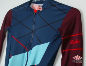 gallery Essai textile / Rapha Cross Suit - Une combi de super héros