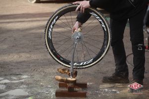 gallery Cyclocross à Lignières en Berry : la Coupe du Monde côté matos