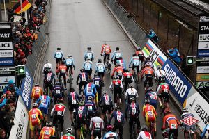 gallery Championnats du monde de cyclo-cross / De la boue, des crevaisons et Van Aert gagne à la fin