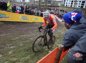 gallery Championnats du monde de cyclo-cross / De la boue, des crevaisons et Van Aert gagne à la fin