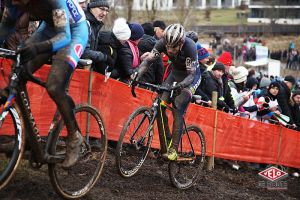 gallery Championnats du monde de cyclo-cross / De la boue, des crevaisons et Van Aert gagne à la fin