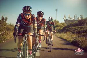 gallery Team Canyon//Sram - une saison haute en couleurs