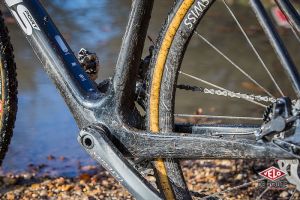 gallery Giant TCX SLR 2 / Adrisport CX First Disc: deux bons plans pour le cyclo-cross