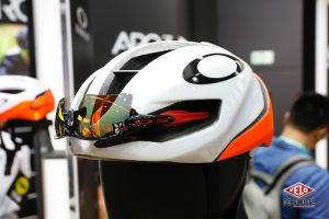 gallery Eurobike17 : des casques chez Oakley