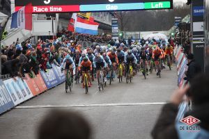 gallery Championnats du monde de cyclo-cross / Van Aert, une troisième couronne sur le Cauberg