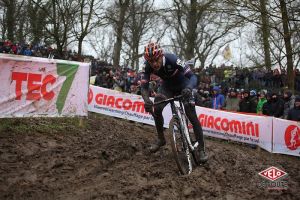 gallery Championnats du monde de cyclo-cross / Van Aert, une troisième couronne sur le Cauberg