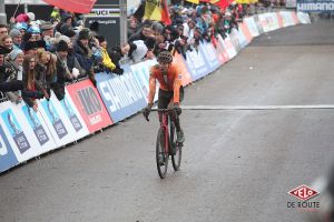 gallery Championnats du monde de cyclo-cross / Van Aert, une troisième couronne sur le Cauberg