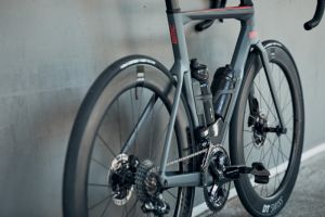 gallery BMC remodèle son vélo aéro Teammachine Road