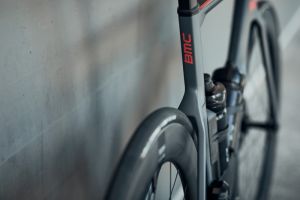 gallery BMC remodèle son vélo aéro Teammachine Road