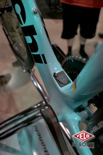 gallery Bianchi e-Road Aria = électrique !