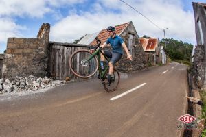 gallery Un cocktail savoureux : une petite touche de Madère dans mon gravel