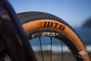 gallery Kona Rove LTD / Sportivité et docilité