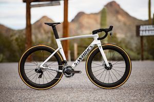 gallery Electronique, le Sram eTap AXS bouscule la transmission route