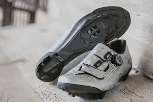 gallery RX8, la chaussure Gravel selon Shimano