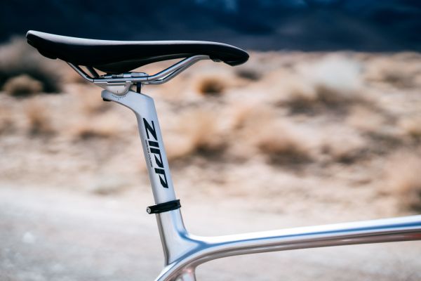 La gamme Zipp Service Course passe à l'argent en 2020