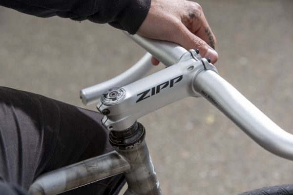 gallery Zipp Service Course / L’argent fait le bonheur