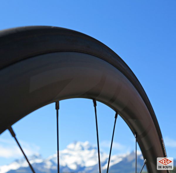 gallery Zipp 303S : tarif agressif et maxi plaisir !