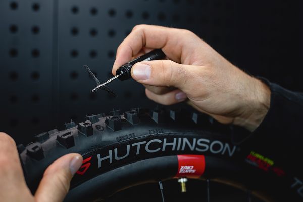 gallery Une nouvelle gamme d&#39;accessoires tubeless chez Hutchinson
