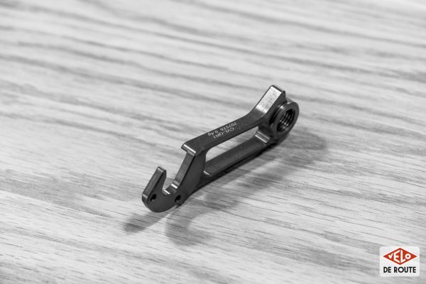 gallery Chipotage ultime : la patte de dérailleur Direct Mount SIGEYI