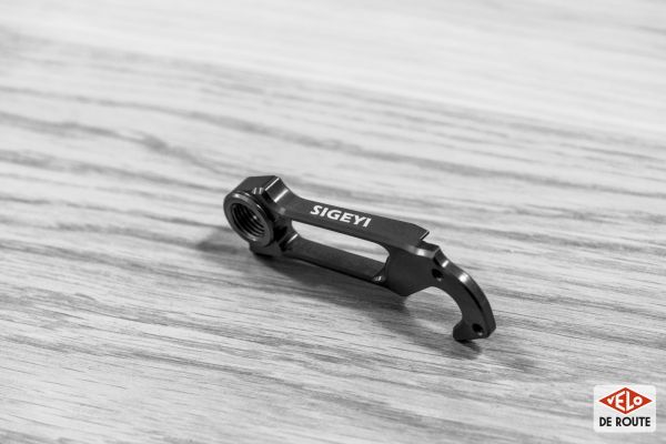 gallery Chipotage ultime : la patte de dérailleur Direct Mount SIGEYI