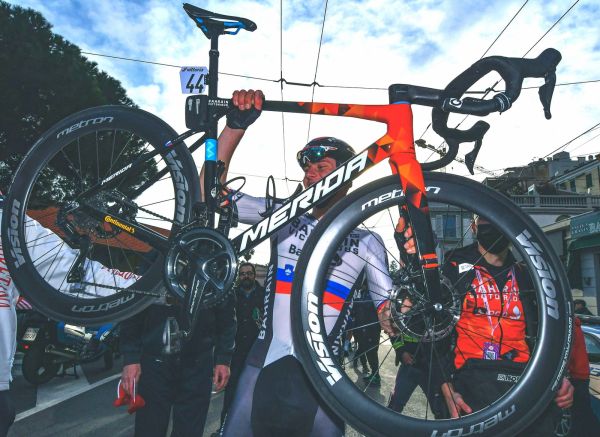 gallery Milan – San Remo : le VTT inspire la route !