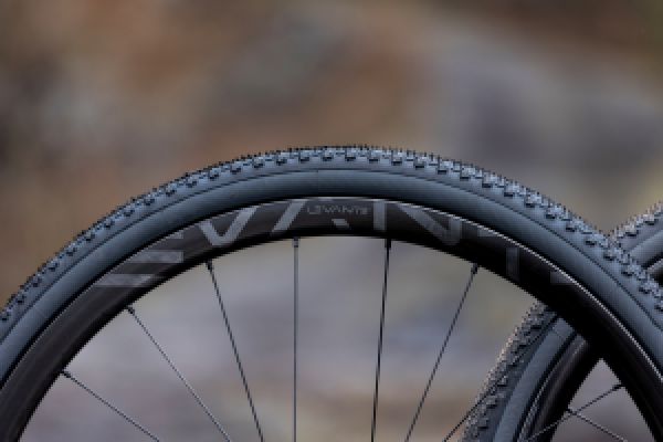 gallery Levante : la première paire de roue gravel pour Campa !