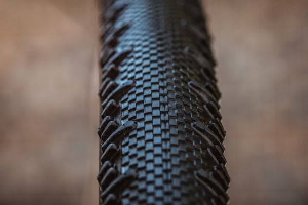 gallery G-One RS, un Schwalbe orienté &quot;race&quot;