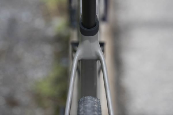 gallery Felt : Breed Carbon