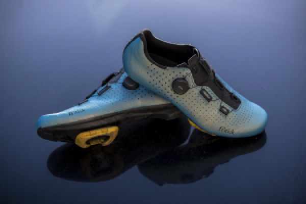 gallery Essai : Fizik Decos Iridescent