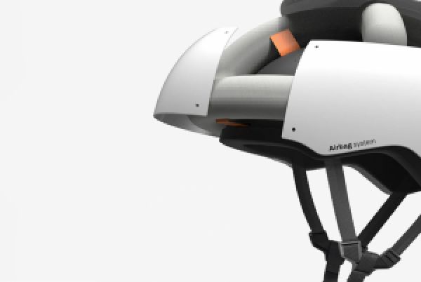 gallery Bientôt un casque à airbag.