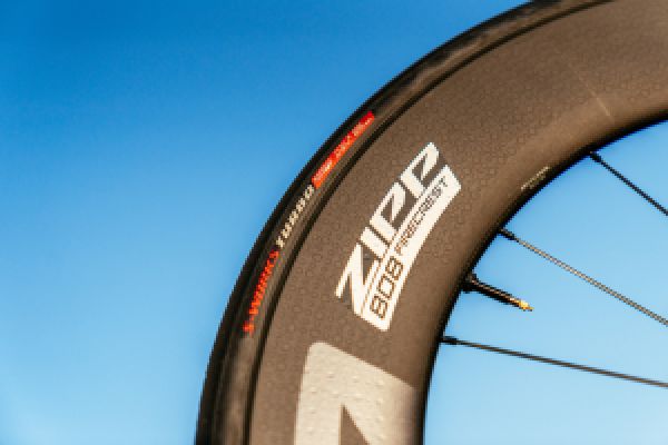 gallery Zipp 858 NSW &amp; 808 Firecrest : la largeur en mode aéro !