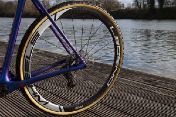 gallery Test : Legend Wheels RS III CX, la performance pour le cyclo-cross