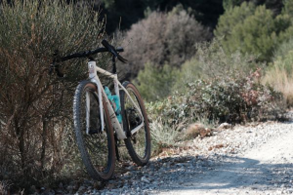 gallery Massacan, une nouvelle petite marque Gravel sudiste