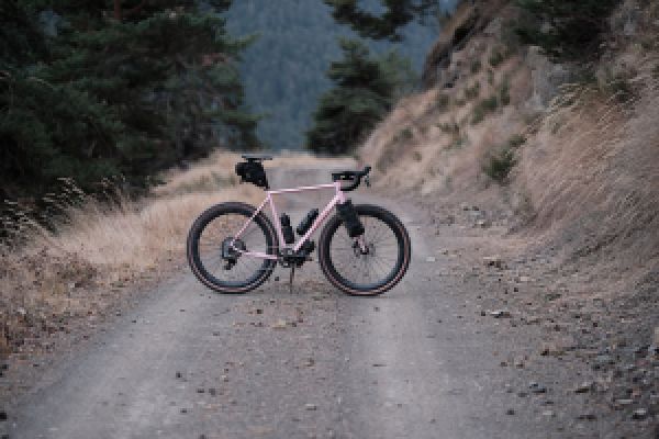 gallery Massacan, une nouvelle petite marque Gravel sudiste